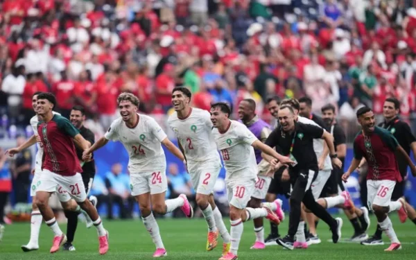 10 نجوم أفارقة تألقوا ولفتوا الأنظار في كأس العالم