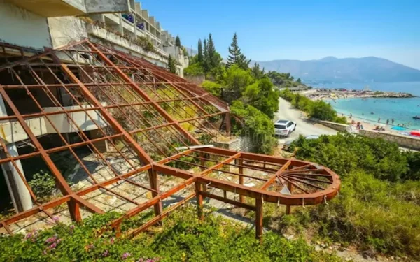 8 صور لأجمل 8 أماكن مهجورة في العالم