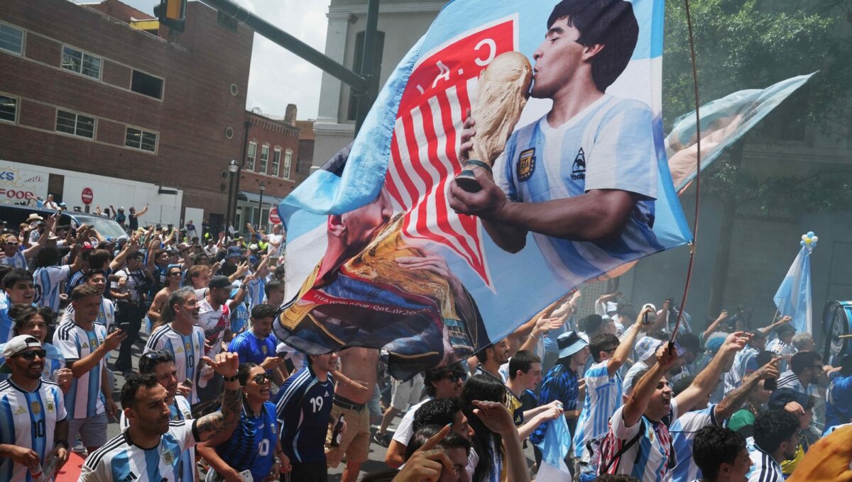 Argentina fans flood Atlanta ahead of England World Cup match