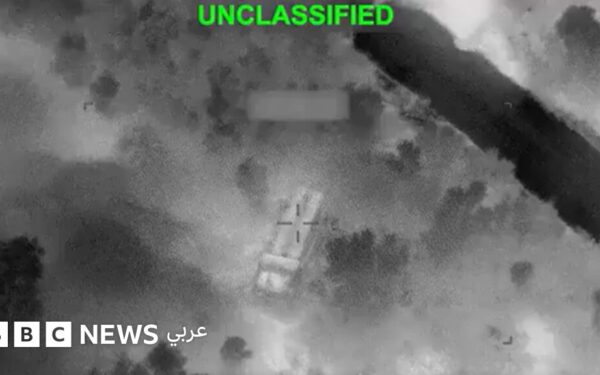 إيران تستهدف قواعد أمريكية في الخليج والأردن رداً على قصف أمريكي لـ90 هدفاً عسكرياً إيرانياً