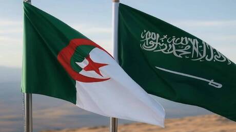 الجزائر تستنكر الهجوم على سفينة سعودية في البحر الأحمر