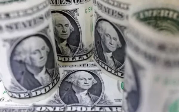 الدولار يتراجع مع توقف الهجمات الأميركية – الإيرانية وانخفاض أسعار النفط