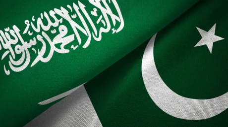 السعودية وباكستان تؤكدان على أهمية خفض التصعيد بالمنطقة وضمان أمن الممرات المائية
