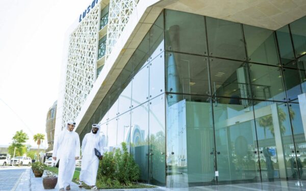 جامعة لوسيل تطلق برنامج بكالوريوس إدارة الطيران