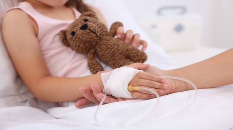حادثة تهز الأوساط العلمية.. تكتم على وفاة طفلة بعد علاج جيني تجريبي كلفته 800 ألف دولار