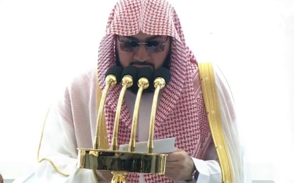 خطيب المسجد الحرام: تقوى الله والثبات على الدين رأس مال المؤمن في الحياة