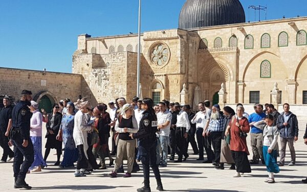 رابطة العالم الإسلامي تدين الاقتحامات الإسرائيلية للمسجد الأقصى