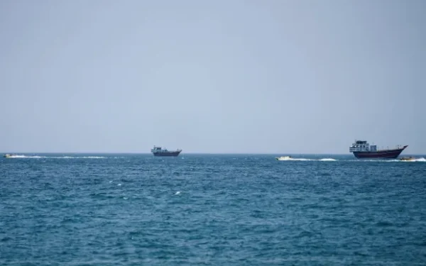 شركة تكرير هندية تبحث عن شحنات للنفط بعيداً عن مضيق هرمز