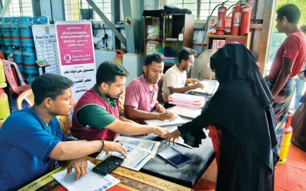 قطر الخيرية تدعم لاجئي الروهينغا بغاز الطهي