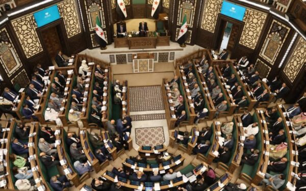 مجلس الشعب السوري يقر نظامه الداخلي الجديد بصيغته النهائية