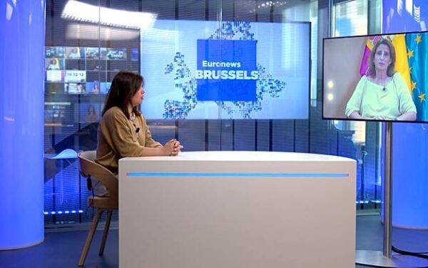 مسؤولة منافسة الاتحاد الأوروبي ريبيرا تهاجم منكري المناخ مع اشتداد الحرائق: "إنهم يكذبون"