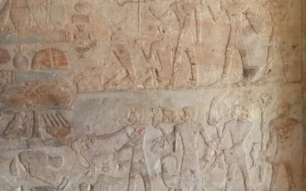 مصر: اكتشاف 3 مقابر صخرية من عصر الدولة الحديثة بسقّارة