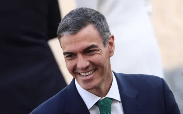 «مونديال 2026»: رئيس الوزراء الإسباني يشيد بـ«روح الفريق» عند منتخب بلاده