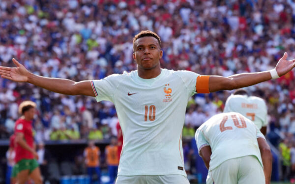 مونديال 2026: فرنسا تتخطى المغرب وتبلغ نصف النهائي
