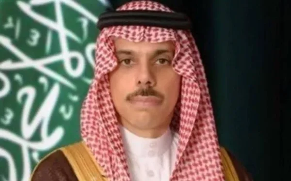 وزير الخارجية السعودي يبحث هاتفياً جهود احتواء التصعيد بالمنطقة