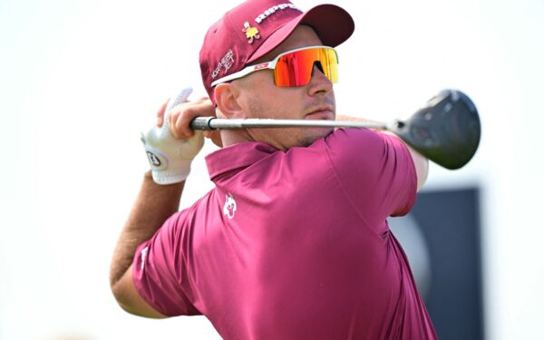 Herbert leads British Open golf, equals record lowest score at a Major