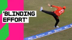 How two 'sensational' fielding moments win the match for Sunrisers