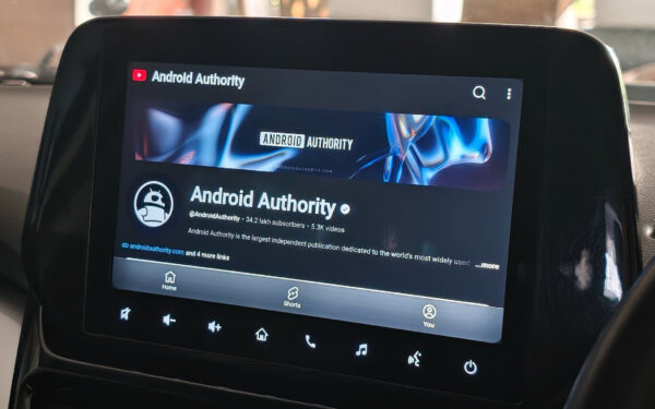I tried Android Auto again after 7 years, and I still hate it