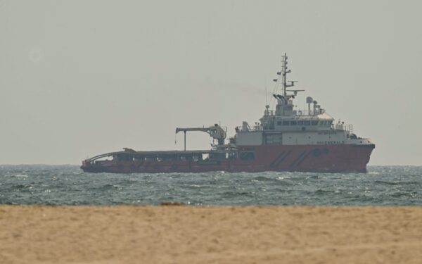 Iran lawmakers present Hormuz management bill as US war heats up