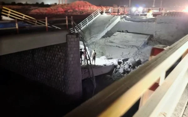Iran Reroutes Bandar Abbas Rail Services, Urges Power Conservation After Infrastructure Damage
