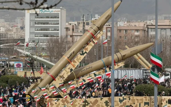 Iran Warns of New Military Measures if US Continues Strikes on Southern Regions