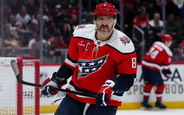 Live NHL free agency tracker: Contract details for…
