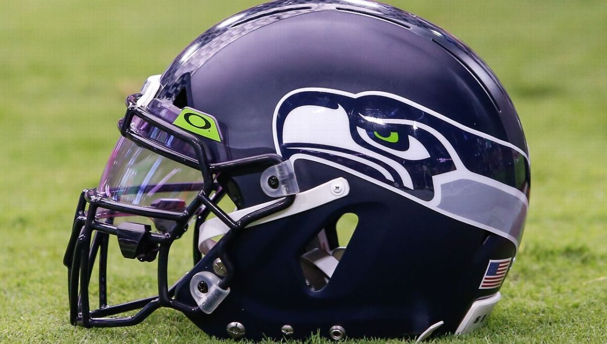 Niners part owner agrees to purchase Seahawks
