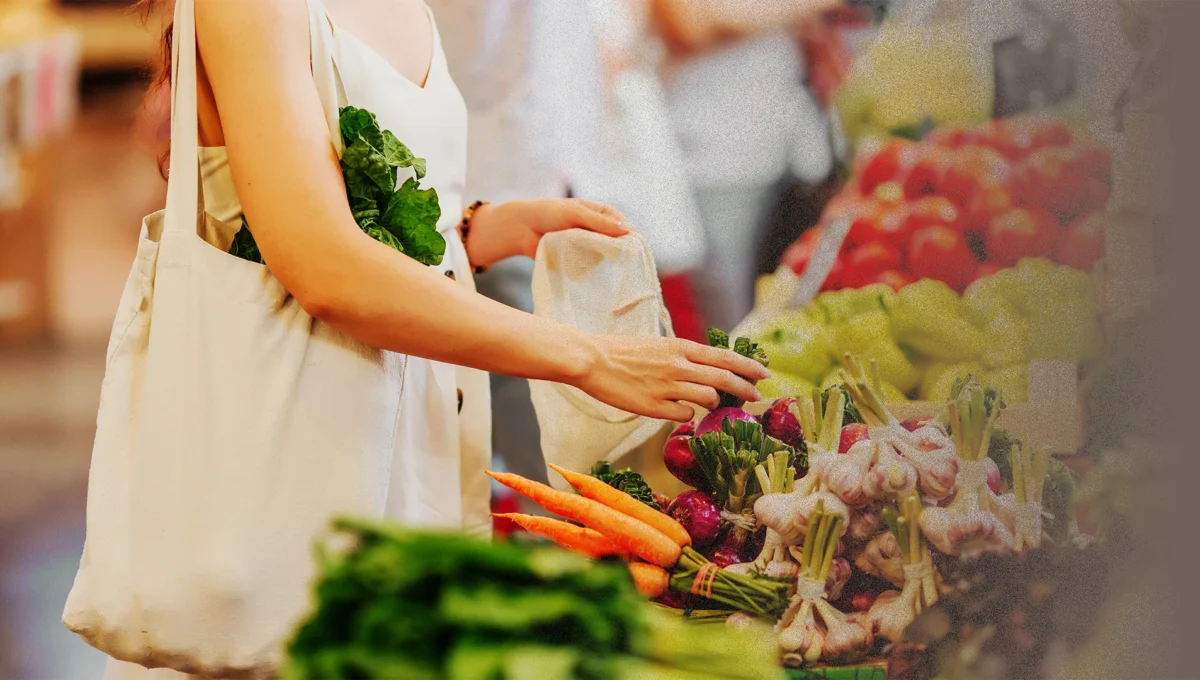 Shoppers Are Making 1 Key Change at the Grocery Store. The Data Shows Why Retailers Are Worried