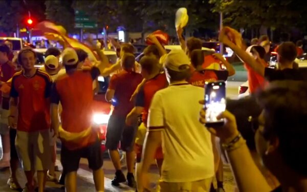 Spain fans erupt as team reaches World Cup final