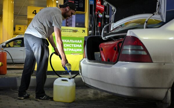 Ukraine chokes fuel to Crimea, Russian consumers, targeting military supply