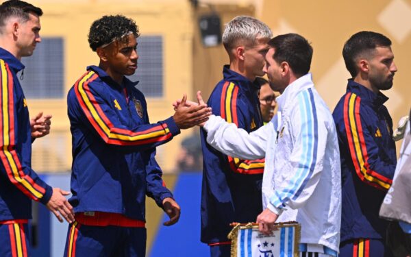 UNICEF Photo Showing Lionel Messi Bathing Baby Lamine Yamal Goes Viral