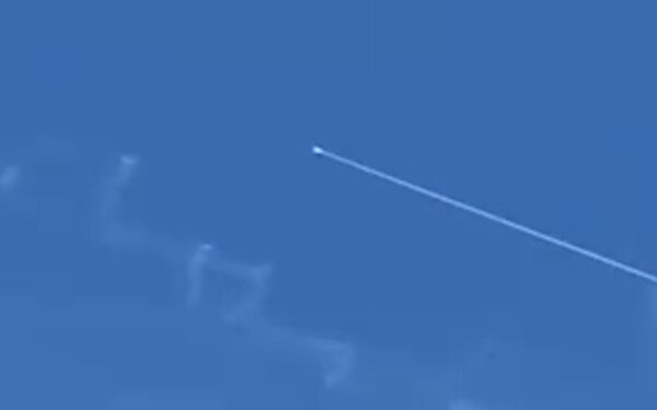 Videos show interception of Iranian missiles in skies over Jordan