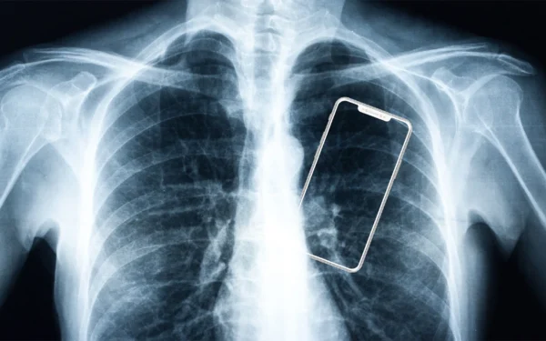 Your Smartphone Is Changing Your Body. Doctors Say Most People Don’t Know It’s Happening