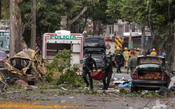 11 جريحاً بانفجار سيارة مفخخة في كولومبيا قبل أيام من تنصيب الرئيس