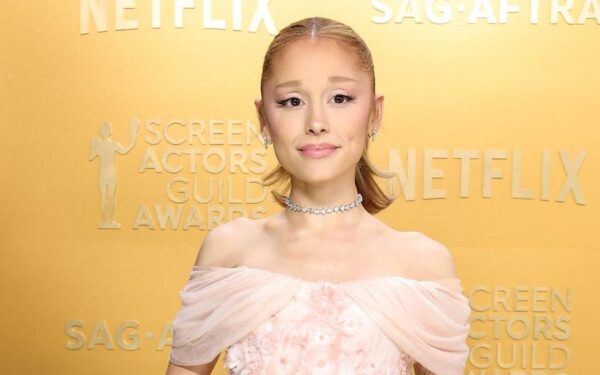 Ariana Grande Returns With Several Bestsellers As Her Tour Nears Its End