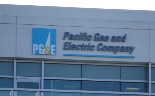 California’s PG&E Plummets 19% Over Wildfire Liability Concerns