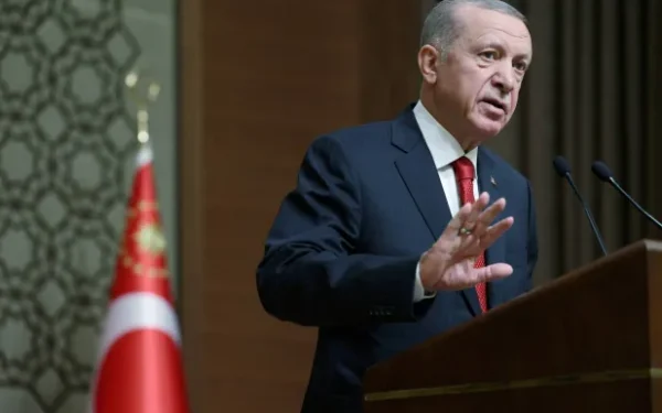 أردوغان يحث ترمب على مواصلة المحادثات مع إيران 