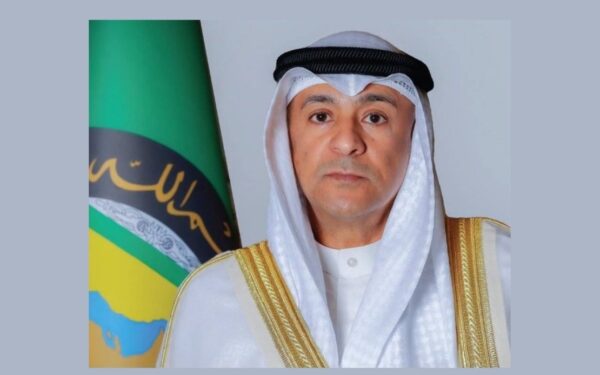 أمين عام مجلس التعاون يدين الاعتداءات الإيرانية المتكررة على ناقلات "أدنوك" الإماراتية في مضيق هرمز
