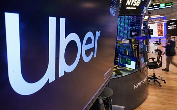أوبر وبوني أي الصينية تطلقان أكثر من 2000 سيارة أجرة ذاتية القيادة في أوروبا
