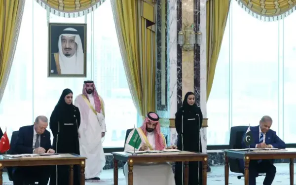 «اتفاقية مكة»… لجنة الاستراتيجية السياسية والدفاعية تعقد أول اجتماعاتها بإسطنبول