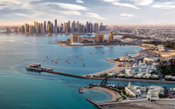 الأرصاد الجوية: طقس رطب على الساحل وغبار عالق في البحر الليلة