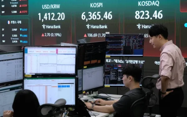 تباين أداء الأسهم الآسيوية بعد مكاسب «وول ستريت» وارتفاع أسعار النفط
