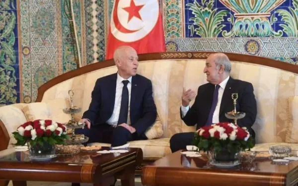 تصريحات الرئيس الجزائري حول «أمن تونس» تُشعل جدلاً بين نخب البلدين