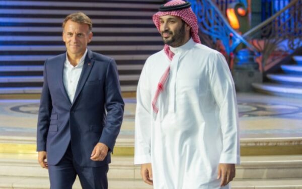 دبلوماسي فرنسي: زيارة ولي العهد تعزز الشراكة الإستراتيجية بين الرياض وباريس
