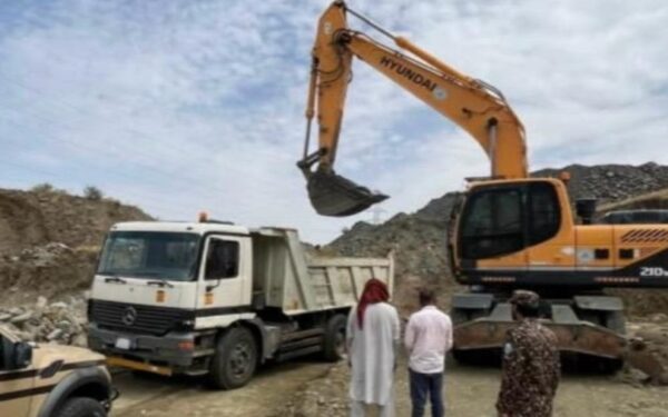 ضبط 3 مخالفين لنظام البيئة في محمية الإمام فيصل ومنطقة عسير