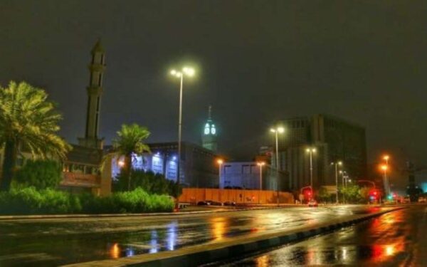 طقس الخميس.. أمطار رعدية وسيول تضرب أجزاء من 5 مناطق