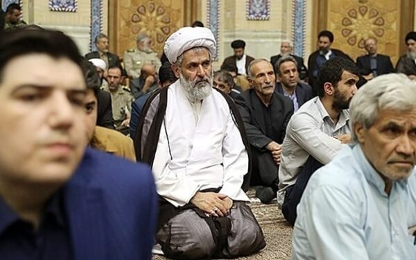 طهران تعيد رجل دين قمع احتجاجات 2009 لقيادة قوات البسيج