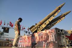طهران تهدّد بـ"إغراق الخليج في الظلام" إذا استهدف ترامب محطات توليد الكهرباء الإيرانية