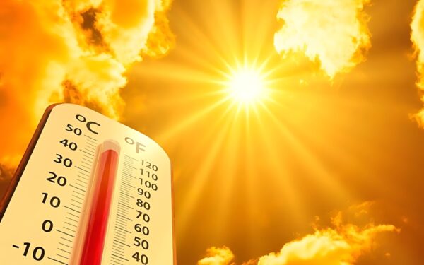 غيوم ورياح وأتربة.. بيان درجات الحرارة والظواهر الجوية في السعودية