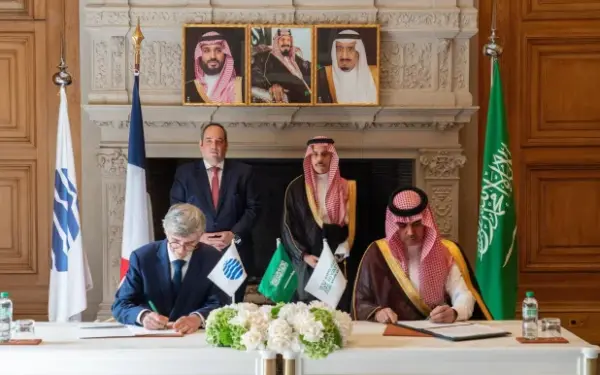 فرنسا أول دولة مشارِكة في «إكسبو 2030 الرياض»